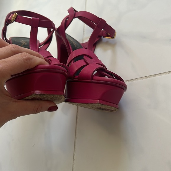 Y Tributes 37 - Picture 5 of 6